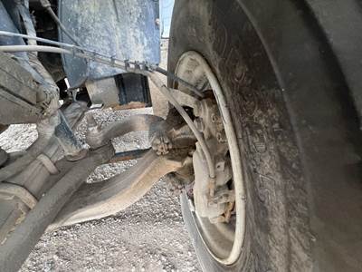 Chevrolet C6500 Spindle