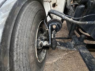 Freightliner M2 106 Spindle