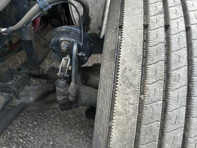 Freightliner M2 106 Spindle