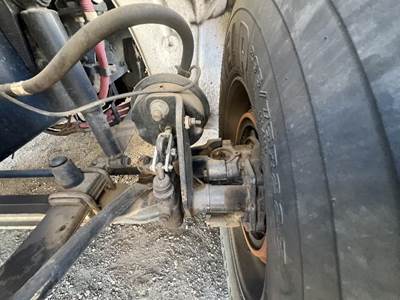 Freightliner M2 106 Spindle