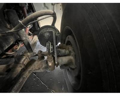 Freightliner M2 106 Spindle