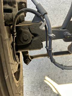 GMC C5500 Left Spindle