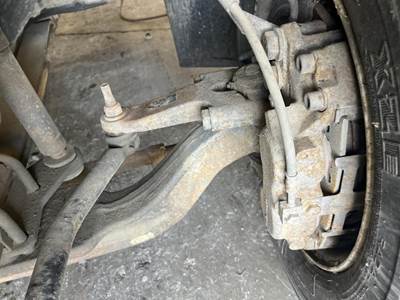 GMC C5500 Left Spindle