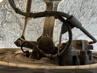 GMC C5500 Right Spindle