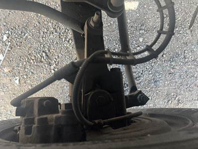 GMC C5500 Left Spindle