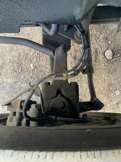 GMC C5500 Left Spindle