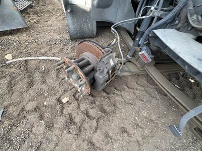 GMC C5500 Right Spindle