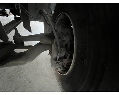 GMC C5500 Spindle