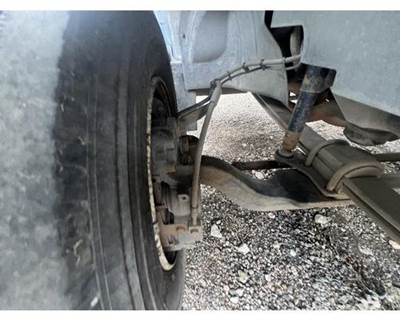 GMC C5500 Spindle