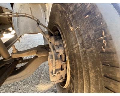 GMC C5500 Spindle