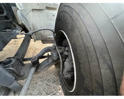 Hino 268 Spindle