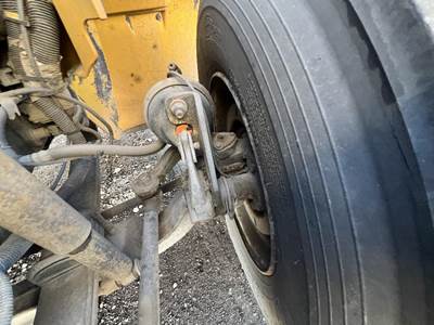 International 4300 Spindle