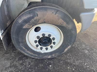 International 4400 Spindle