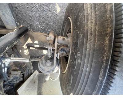 International 4400 Spindle