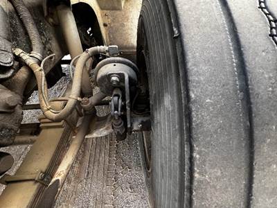 International 8100 Spindle