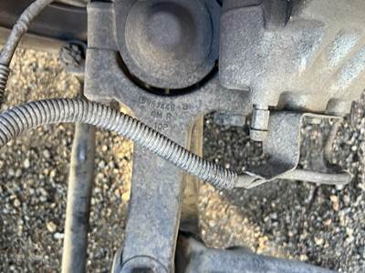 Isuzu FTR Right Spindle