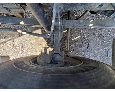 Isuzu FTR Right Spindle