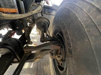 Kenworth T800 Spindle