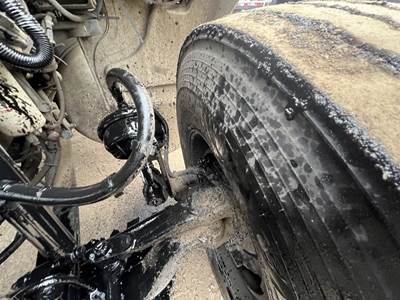 Peterbilt 337 Spindle