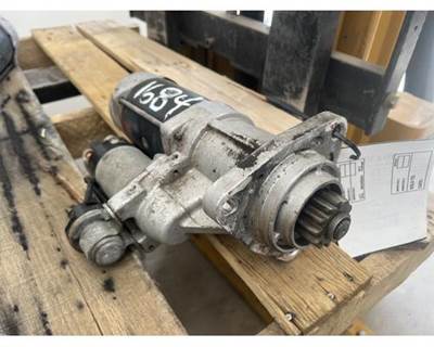 Freightliner M2 106 Starter
