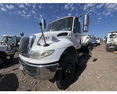 International 4400 Starter