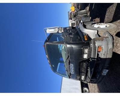 Isuzu 6HK1 Starter for a Isuzu FTR