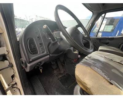 Freightliner M2 106 Steering Column