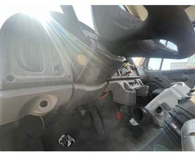 Freightliner M2 106 Steering Column