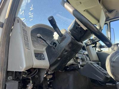 International 4400 Steering Column