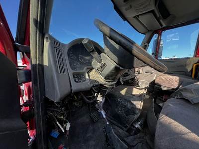 International 4400 Steering Column