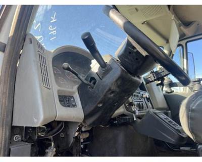 International 4400 Steering Column
