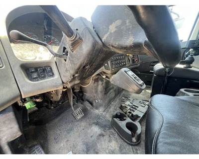 International 4400 Steering Column