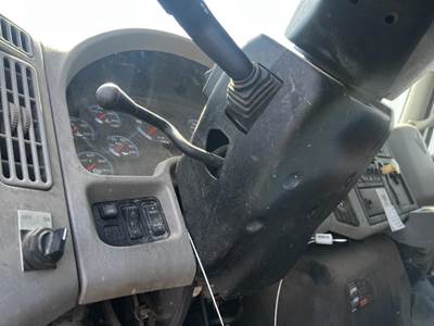 International 7500 Steering Column