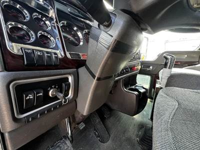 Kenworth T680 Steering Column