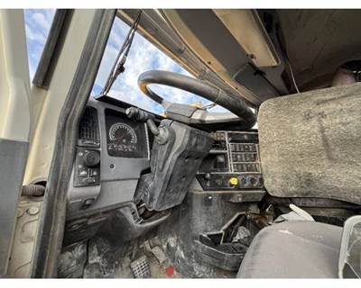 Mack Pinnacle CXU612 Steering Column for a Mack CXU612