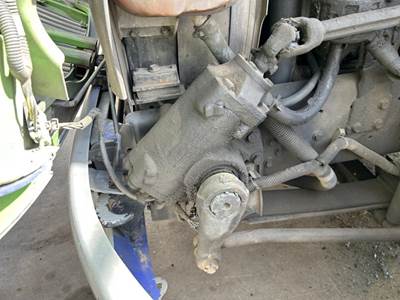 International 4300 Steering Gear / Rack