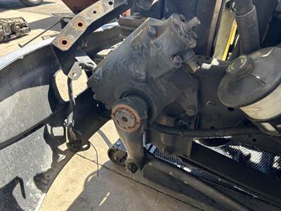 International 4300 Steering Gear / Rack