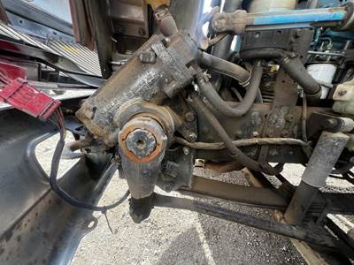 International 4300 Steering Gear / Rack