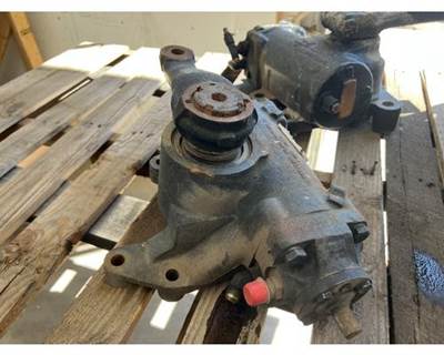 International 4300 Steering Gear / Rack