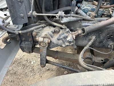 International 4700 Steering Gear / Rack