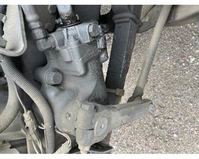 International 4900 Steering Gear / Rack