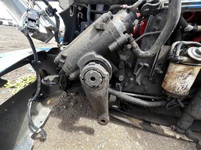 International MV607 Steering Gear / Rack