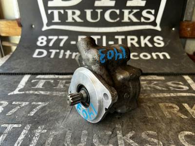 Cummins ISB 6.7L Steering Pump for a Freightliner M2 106