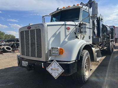 Cummins ISM Steering Pump for a Peterbilt 365