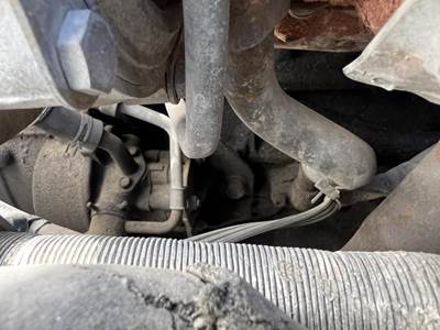 Isuzu 4HE1XS Steering Pump for a Isuzu NPR