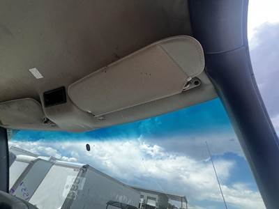 Chevrolet C6500 Interior Sun Visor