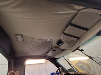 Chevrolet C7500 Interior Sun Visor