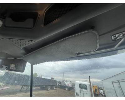 Freightliner Cascadia Interior Sun Visor