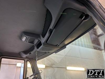 International 4400 Interior Sun Visor