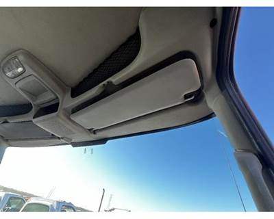International 4400 Interior Sun Visor